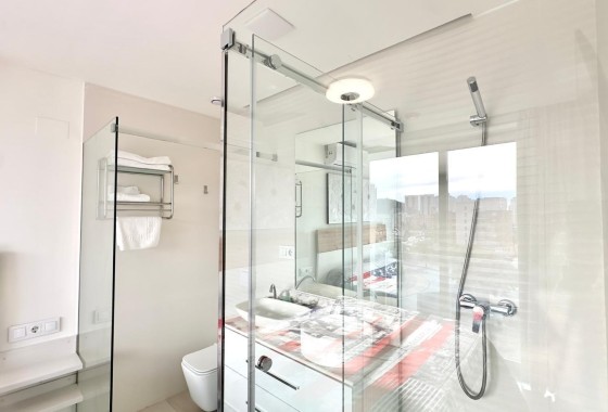 Resale - Wohnung / Appartement -
Finestrat