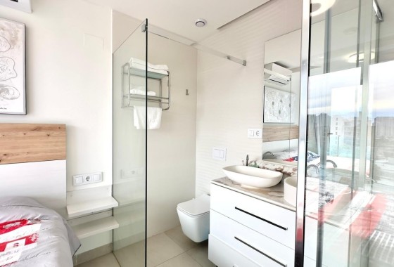 Resale - Wohnung / Appartement -
Finestrat