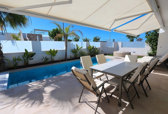 Revente - Villa Individuelle -
Pilar de la Horadada - Costa Blanca