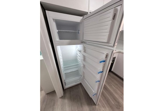 Sprzedaż - Apartament / Mieszkanie -
Torrevieja - Centro - Muelle Pesquero