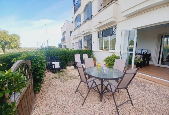 Sprzedaż - Apartament / Mieszkanie -
Hacienda Riquelme Golf Resort - Inland