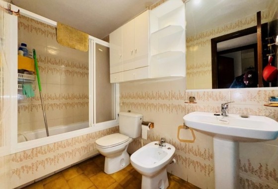 Sprzedaż - Apartament / Mieszkanie -
La Mata - Costa Blanca