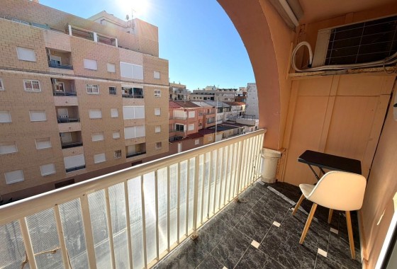 Herverkoop - Appartement / Flat -
Torrevieja - La Mata