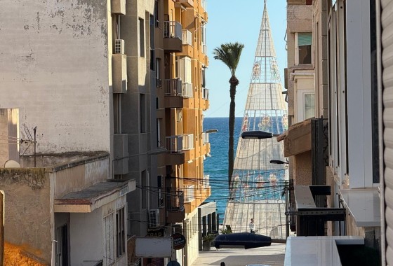 Resale - Wohnung / Appartement -
Torrevieja - Las Piscinas Naturales