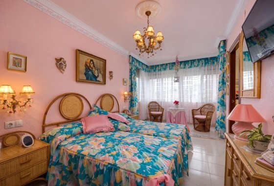 Resale - Wohnung / Appartement -
Torrevieja - Cabo cervera