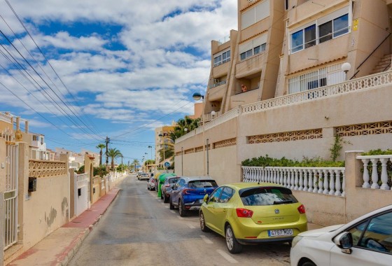 Resale - Wohnung / Appartement -
Torrevieja - Cabo cervera