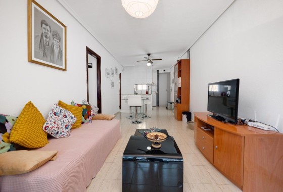 Resale - Wohnung / Appartement -
Torrevieja - La Siesta - El Salado - Torreta