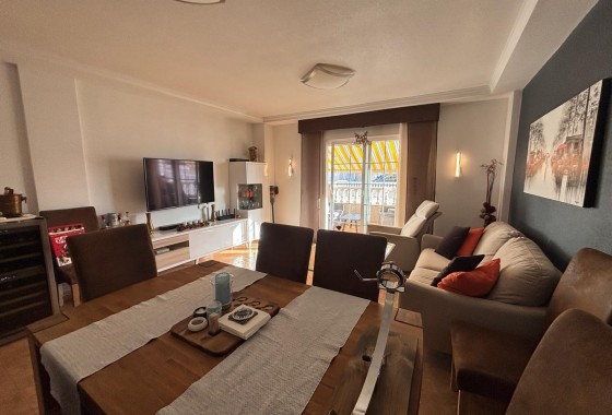 Venta - Apartamento / Piso -
Torrevieja