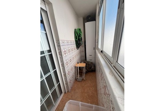 Venta - Apartamento / Piso -
Torrevieja