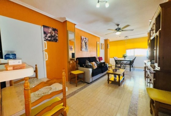 Resale - Wohnung / Appartement -
La Mata - Costa Blanca