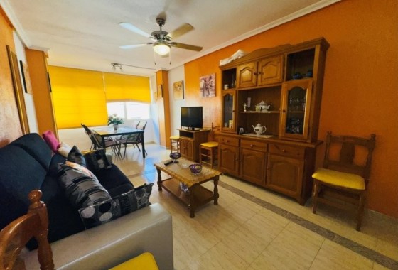 Resale - Wohnung / Appartement -
La Mata - Costa Blanca