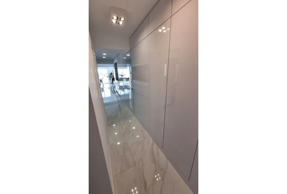 Revente - Appartement -
Torrevieja - Center