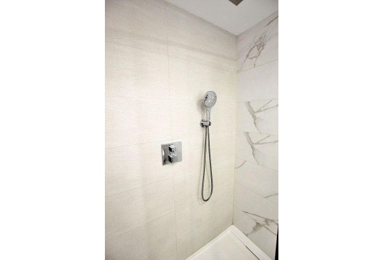 Venta - Apartamento / Piso -
Torrevieja