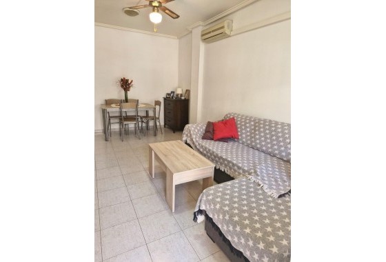 Herverkoop - Appartement / Flat -
Torrevieja - Playa de los Naufragos