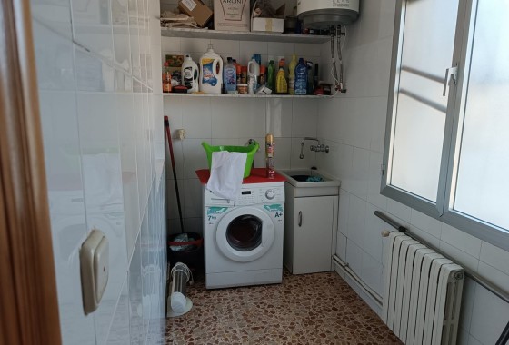 Venta - Chalet Independiente -
Yecla - Inland