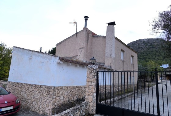Sale - Detached Villa -
Yecla - Inland