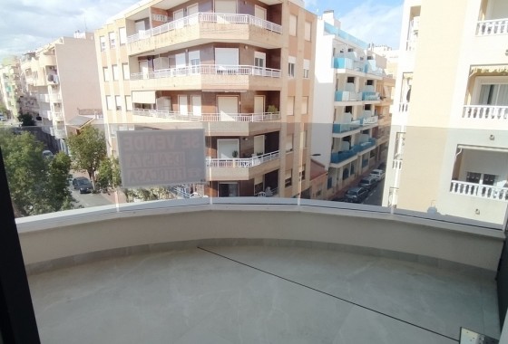 Revente - Appartement -
Torrevieja - CENTRE PLAYA DEL CURA LAS PISCINAS