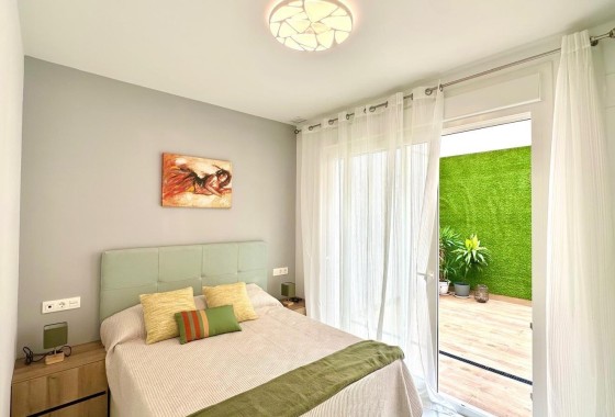 Revente - Appartement -
Torrevieja - Playa del Cura