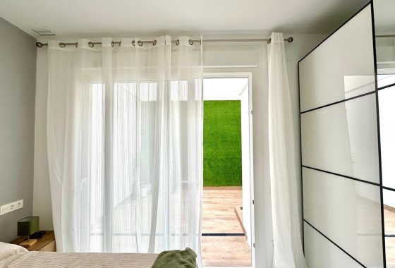 Revente - Appartement -
Torrevieja - Playa del Cura