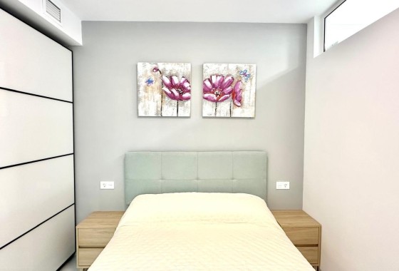 Revente - Appartement -
Torrevieja - Playa del Cura