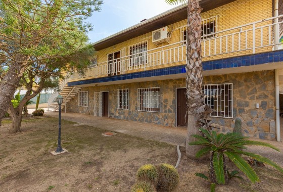 Herverkoop - Vrijstaande Villa -
Orihuela Costa - Costa Blanca