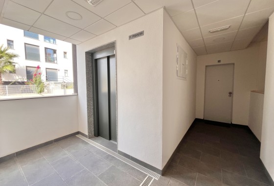 Sprzedaż - Apartament / Mieszkanie -
Villamartín - Costa Blanca