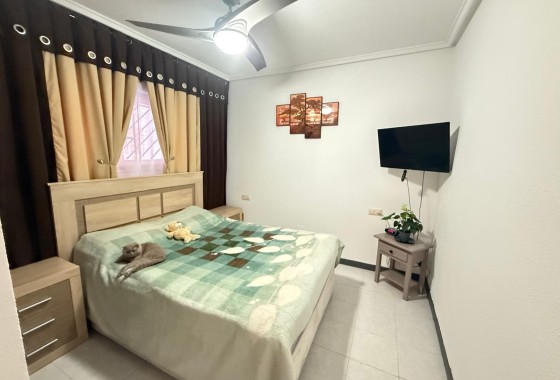 Revente - Appartement -
Torrevieja - Parque de las Naciones