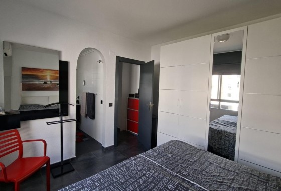 Sprzedaż - Apartament / Mieszkanie -
Torrevieja - Acequion