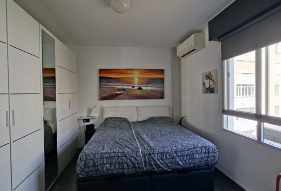 Sprzedaż - Apartament / Mieszkanie -
Torrevieja - Acequion