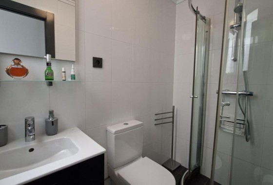 Sprzedaż - Apartament / Mieszkanie -
Torrevieja - Acequion