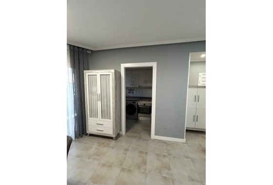 Sale - Apartment Flat -
Torrevieja - Playa del Cura