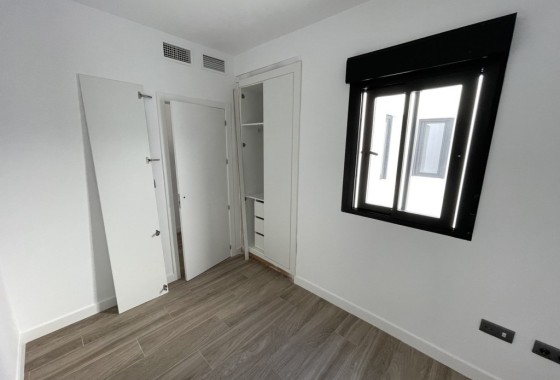 Revente - Appartement -
Algorfa - Inland