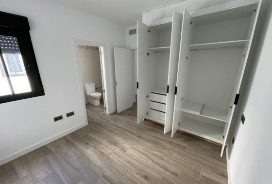 Revente - Appartement -
Algorfa - Inland
