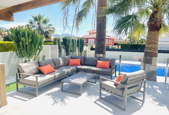 Herverkoop - Vrijstaande Villa -
Alfaz del Pi - Costa Blanca