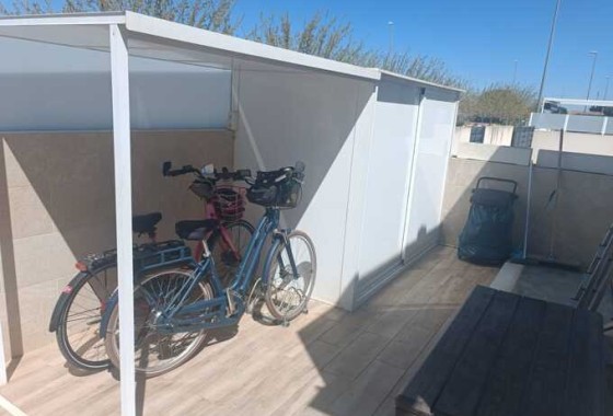 Herverkoop - Vrijstaande Villa -
Daya Nueva - Costa Blanca