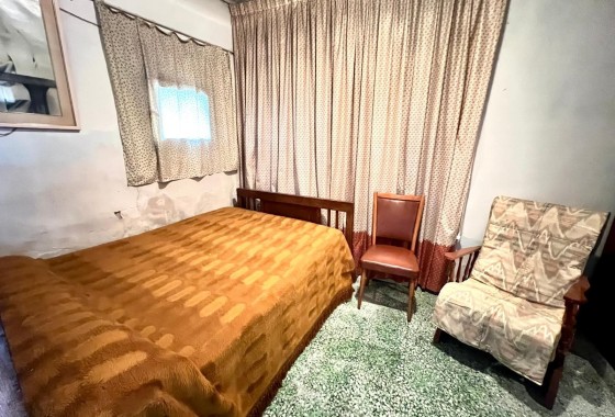 Resale - Stadthaus -
Pinoso - Inland
