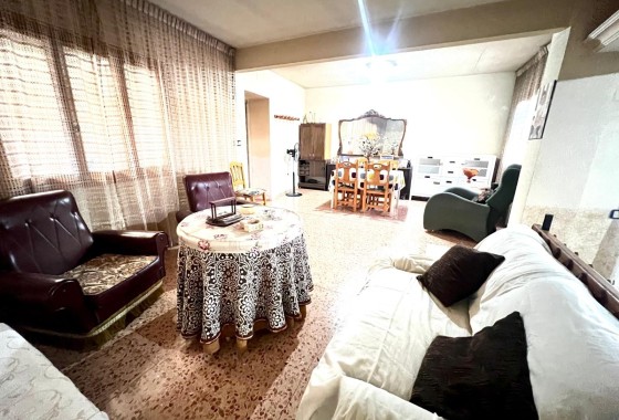 Resale - Stadthaus -
Pinoso - Inland