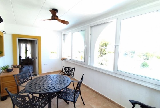 Revente - Villa Individuelle -
San Miguel de Salinas - Inland