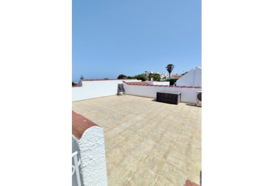 Revente - Villa Individuelle -
San Miguel de Salinas - Inland