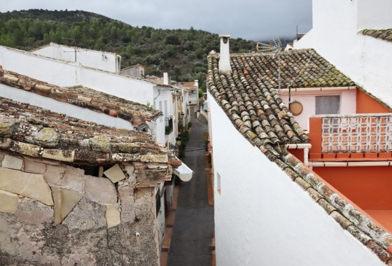 Revente - Maison de ville -
Castell de Castells - Inland