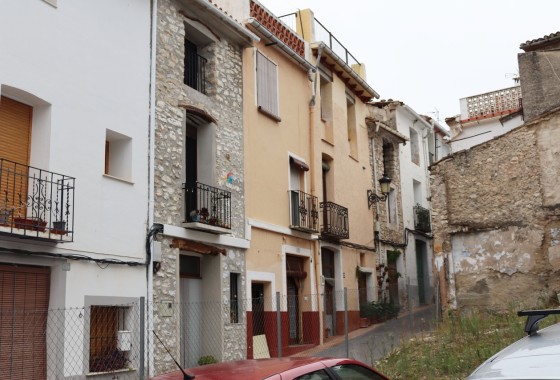 Revente - Maison de ville -
Castell de Castells - Inland