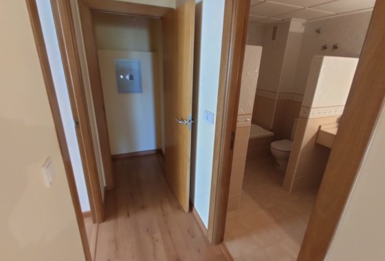 Revente - Appartement -
Torrevieja - Puerto