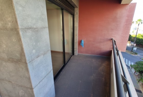 Revente - Appartement -
Torrevieja - Puerto