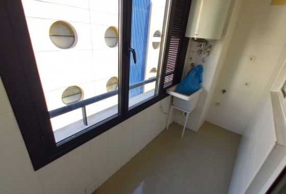Revente - Appartement -
Torrevieja - Puerto