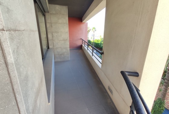 Revente - Appartement -
Torrevieja - Puerto