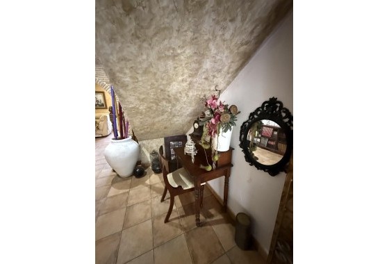Venta - Casa de pueblo -
Torrevieja