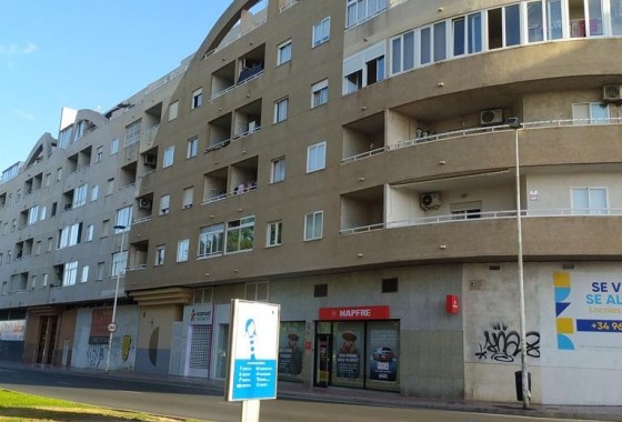 Venta - Apartamento / Piso -
Torrevieja - El molino