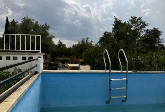 Herverkoop - Vrijstaande Villa -
Biar - Costa Blanca