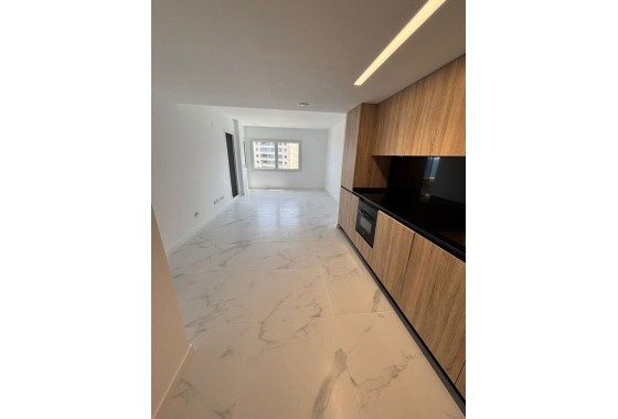 Resale - Wohnung / Appartement -
Punta Prima - Orihuela Costa