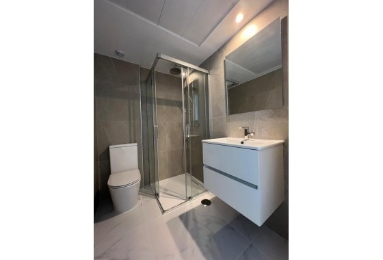 Resale - Wohnung / Appartement -
Punta Prima - Orihuela Costa